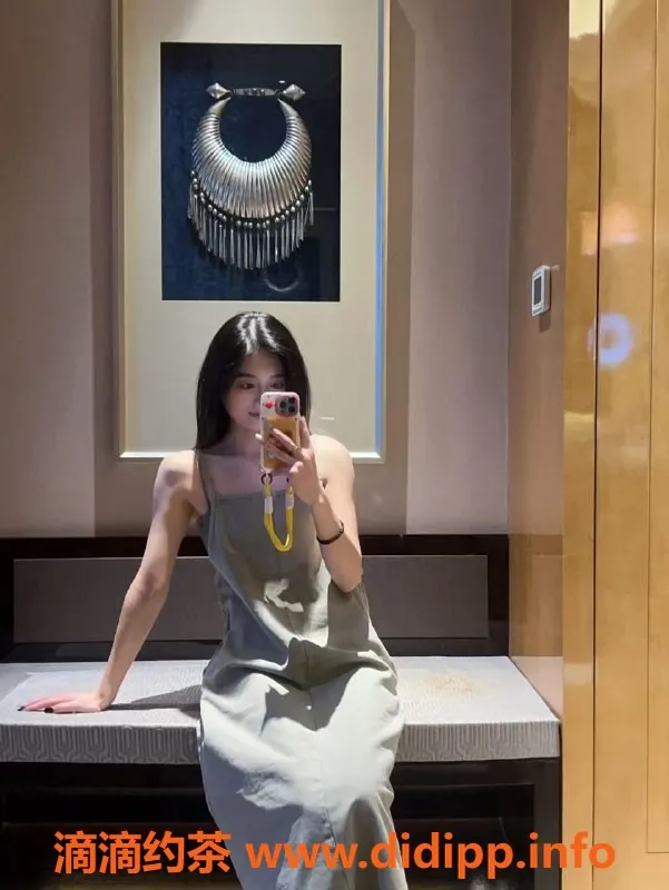 杭州楼凤资源信息,清纯美女小雅，诚邀各区上门服务