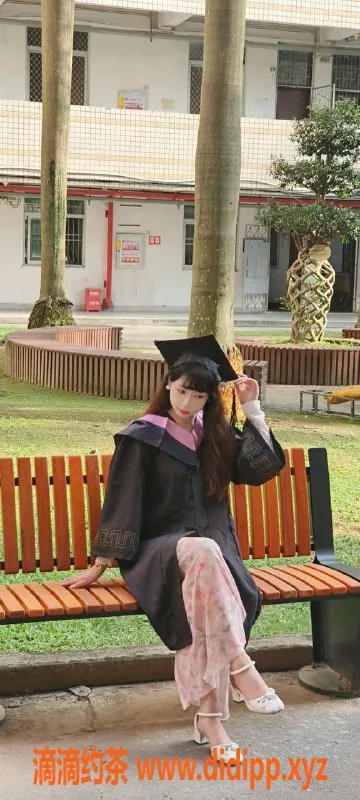 厦门楼凤-思明区小兮兮，162cm C罩杯，价位600起