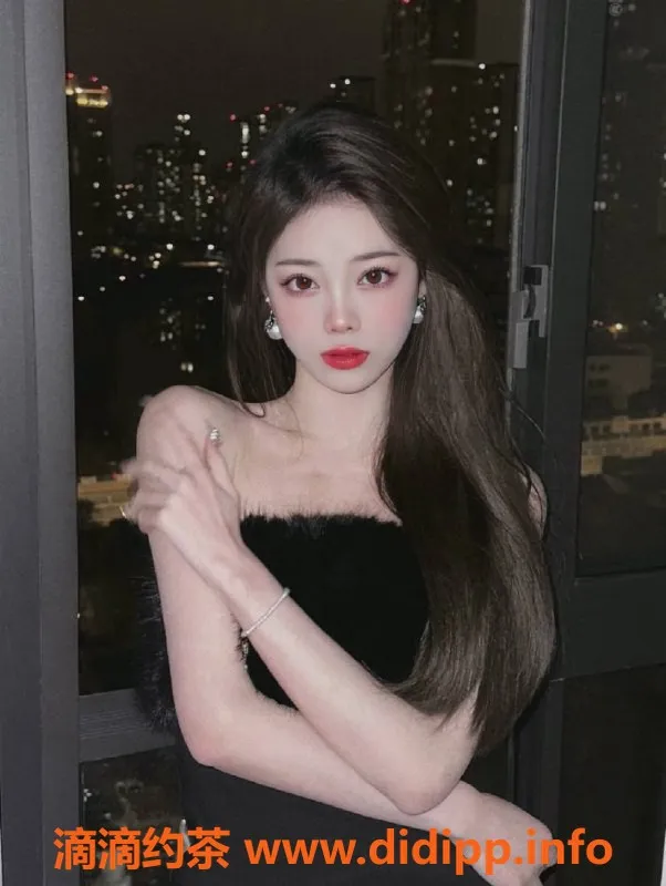 东莞楼凤-南城小月芽，800元一小时，服务超棒！