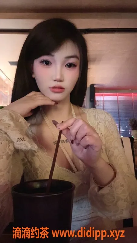 东莞楼凤-南城瑶瑶，19岁魅力性感，陪浴服务热情