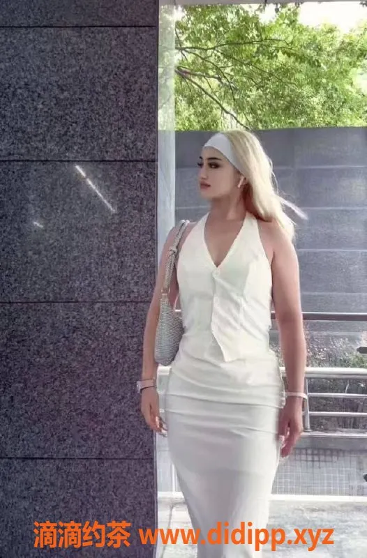 北京楼凤-丰台安娜，600元起，俄罗斯洋酒服务