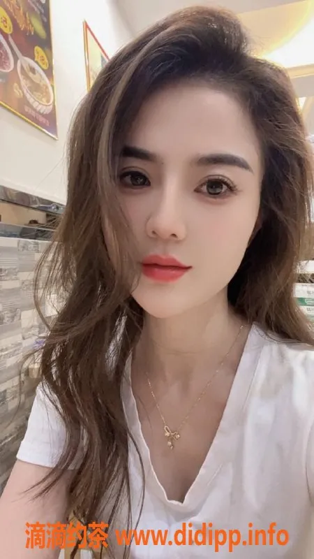 广州楼凤-天河芸汐，800元体验少妇魅力