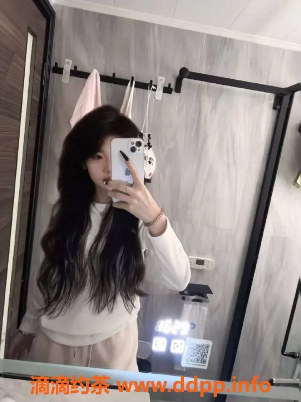 东莞楼凤-常平图图，600元服务超值体验！