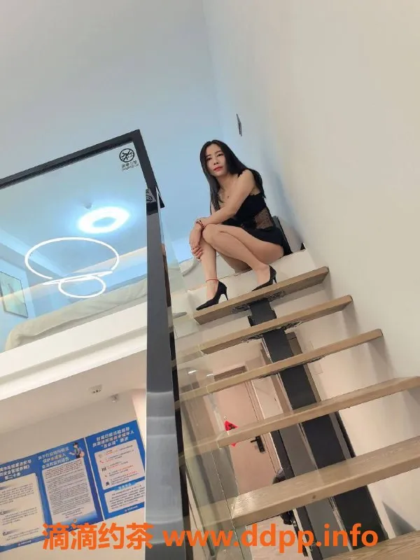 东莞楼凤-南城依婷，九五、九八可选，价格实惠