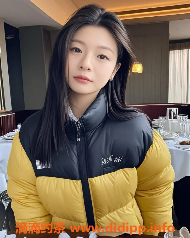 深圳楼凤-龙华区嫩妹晓希，900元体验制服服务