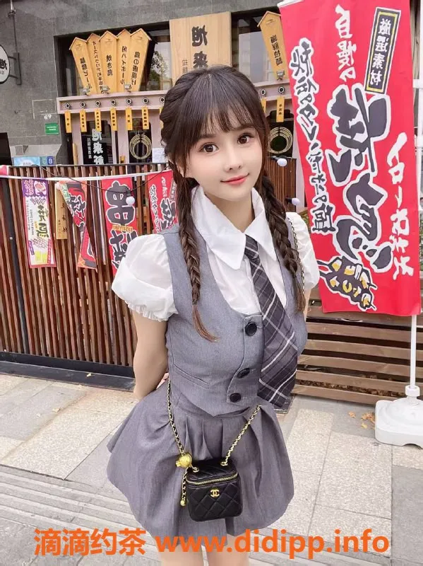 深圳楼凤资源信息,南山区嫩妹梓沐，1100起，制服服务推荐