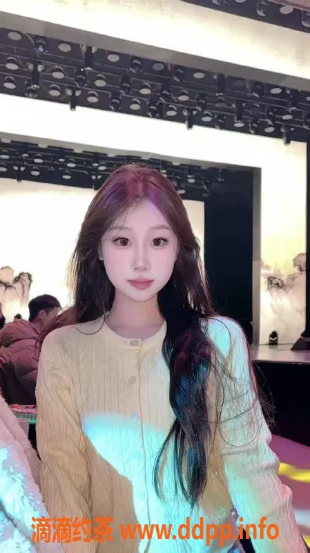 深圳楼凤资源信息,宝安区璐璐嫩妹，850元制服服务推荐