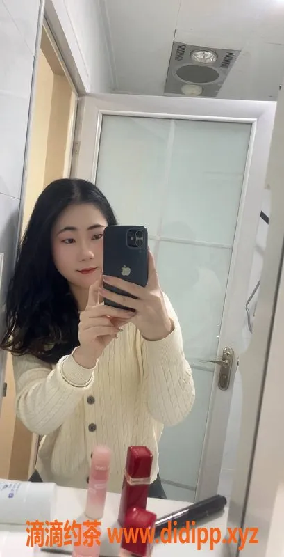 武汉楼凤-洪山区妮妮，600元享超值服务！