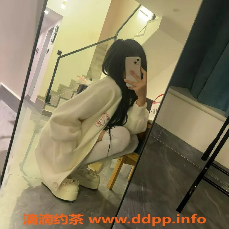 成都楼凤-19岁嫩妹陈晚柔，身高163，服务超值