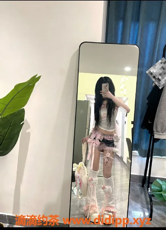 成都楼凤资源信息,19岁嫩妹陈晚柔，身高163，服务超值