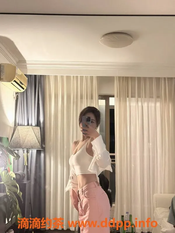 广州楼凤-天河#Mico 御姐大长腿 12P诱惑来袭