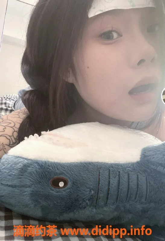 成都楼凤-成都小倩，160cm匀称少女，600元首次体验