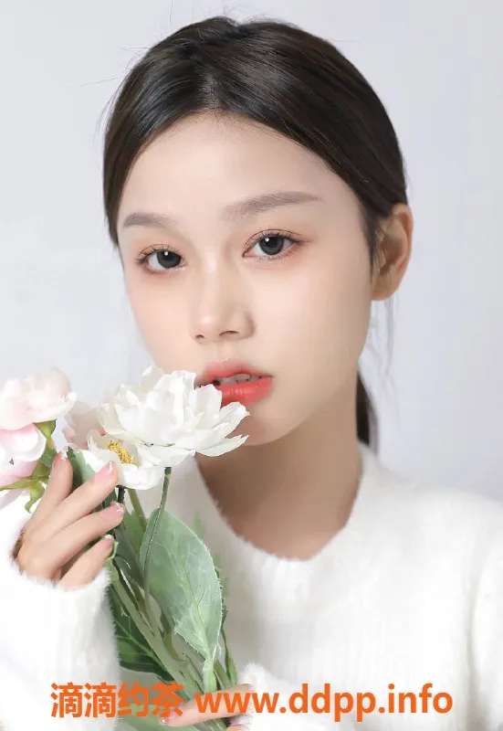 东莞楼凤-南城小七七，600一、1200二，值得体验！