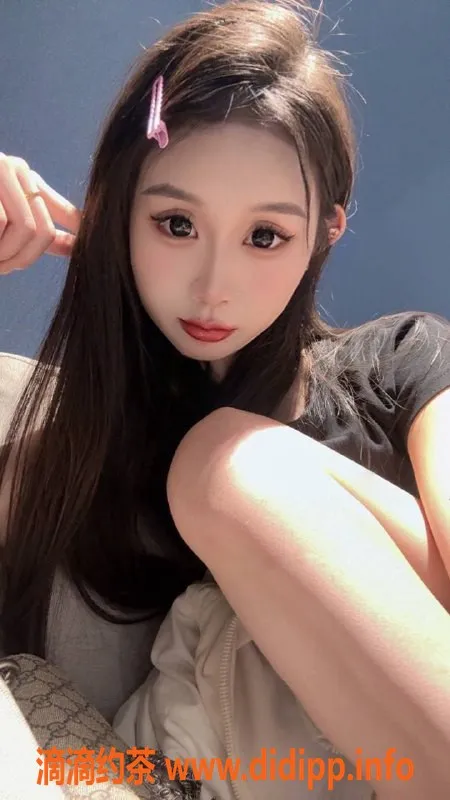 东莞楼凤-南城贝贝20岁173高挑妹子，700元畅享服务