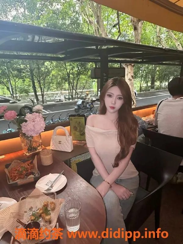 杭州上门服务-金晨，168高、55重，轻度SM服务尽在杭州