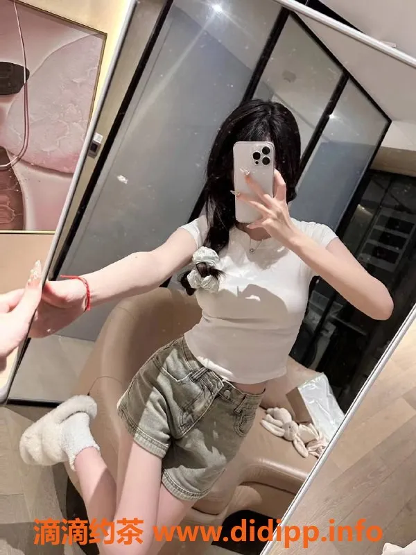 深圳楼凤-宝安区嫩姐可可，1000元制服魅力服务