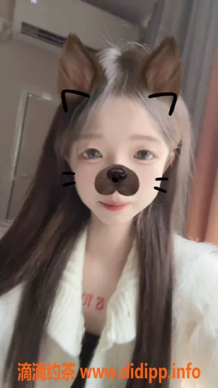 深圳楼凤资源信息,福田区小小嫩妹，制服胸推服务，900元起