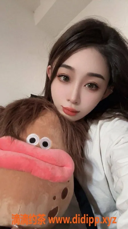 南京楼凤资源信息,静怡，163cm C杯魅力妹子，陪浴深喉服务承诺