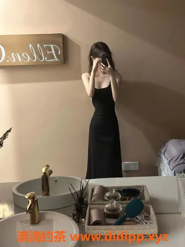 杭州女仆店-悠悠酱18岁萌妹，性感可爱只需999元/2小时