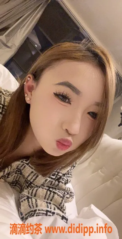 成都楼凤资源信息,成都嫩妹珊珊，158cm，70斤，600元超值服务