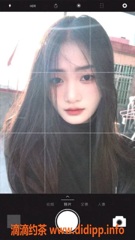 深圳楼凤-宝安区嫩姐淇淇，制服服务，超高推荐！