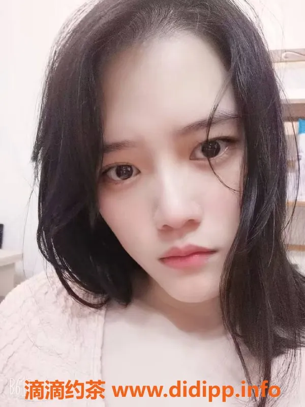 广州楼凤-海珠嫩妹蝶儿，500元/1，约她吧！