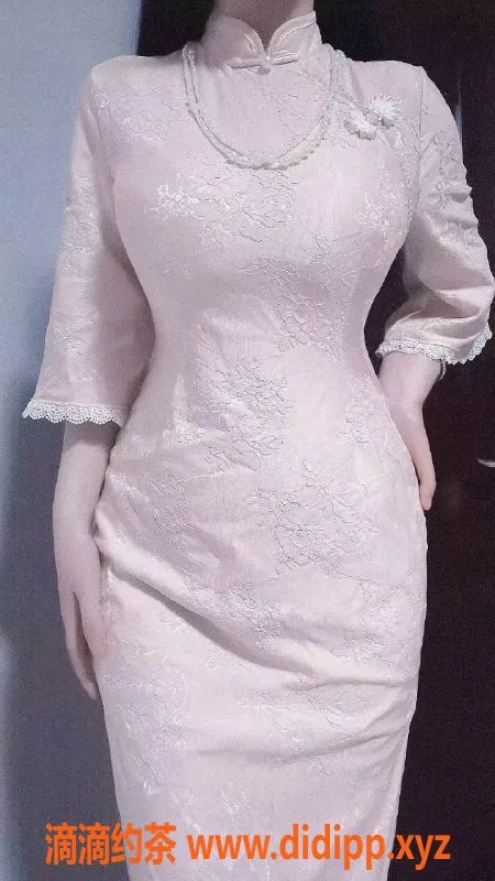 杭州楼凤-滨江茶茶，巨乳美艳，800起步～