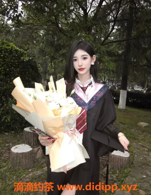 广州楼凤资源信息,天河瑶瑶，模特兼职嫩妹，课费2500