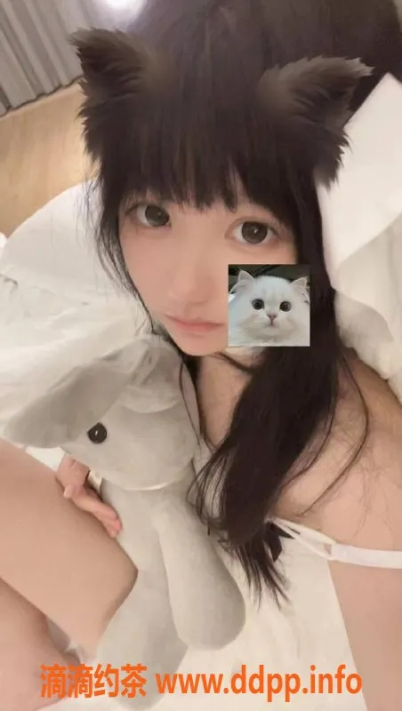 成都楼凤-成都小辣椒，17岁163cm，温柔陪伴600元