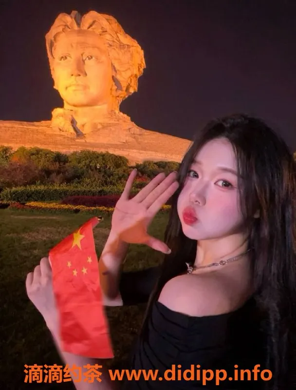 长沙楼凤-岳麓区纯情女高 SM服务1500起