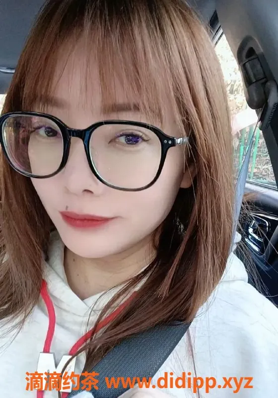 广州楼凤资源信息,番禺小艺34岁，36D天然大波，专业服务等你来体验