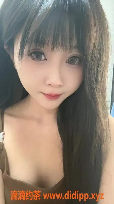 厦门楼凤-思明区初夏，166高46轻盈，600元起服务