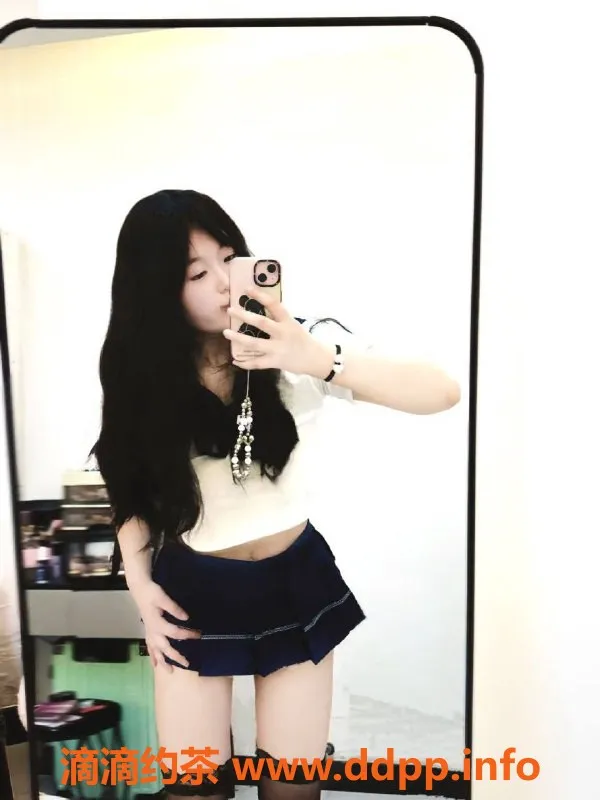 杭州楼凤-上城区沅沅，160cm 50kg，胸围36D，课费8元起