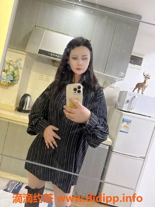 南京楼凤-鼓楼妖姬，500起，服务超棒