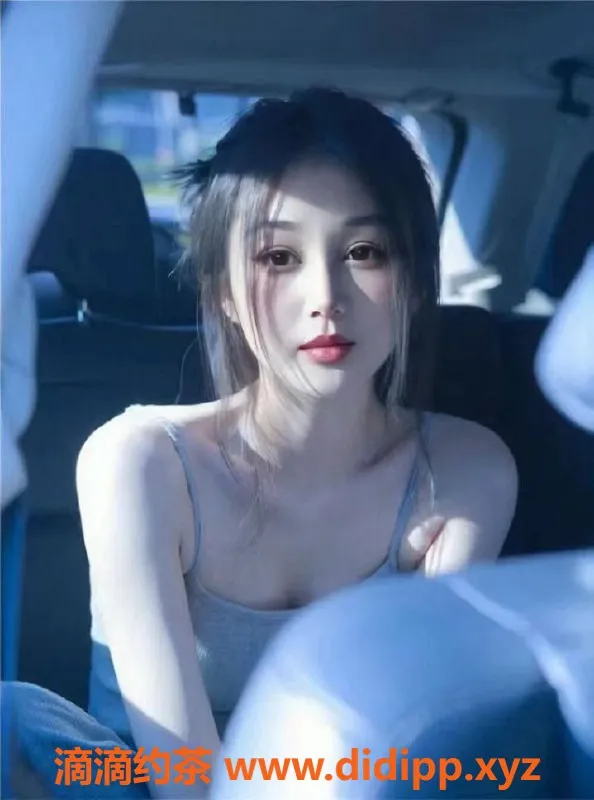 厦门楼凤-湖里区电报老师—五缘湾波波，享受服务