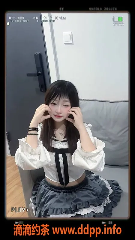 成都楼凤-成都小玥，155身高，90体重，17岁嫩妹