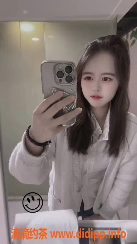 广州楼凤-白云小苹果，御姐69p体验仅需400元