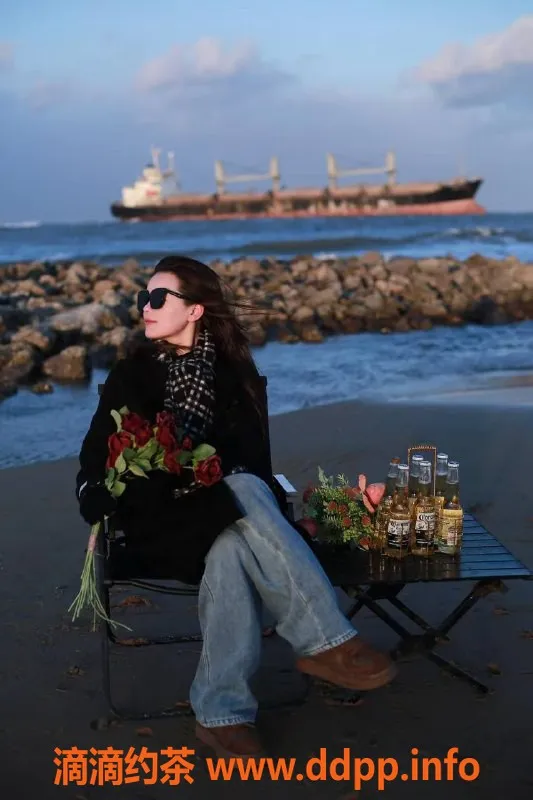 深圳楼凤-福田区御姐小鹿，温柔服务仅需980P