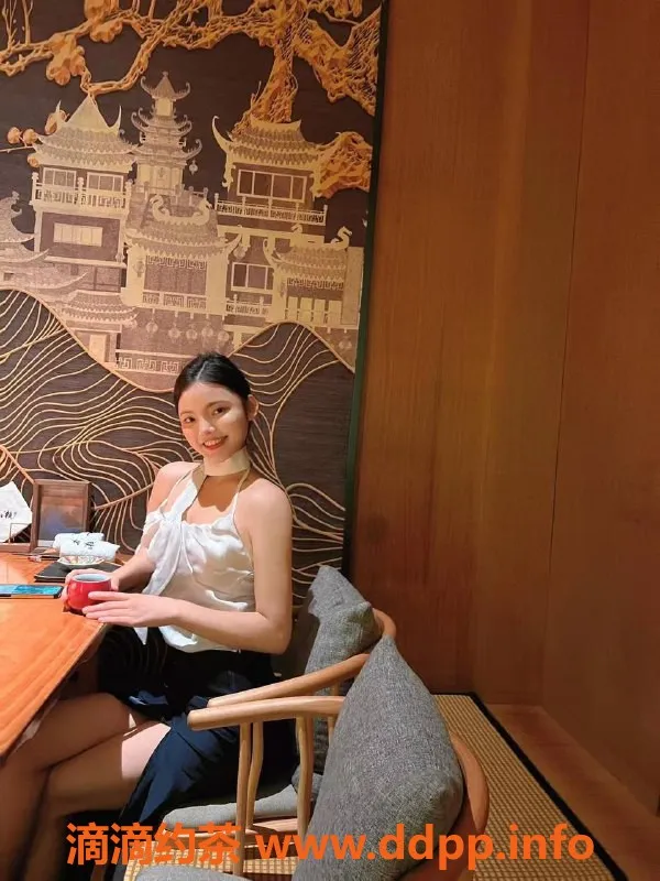 深圳楼凤-深圳光明新区23岁美女，165身高，99体重，热情服务