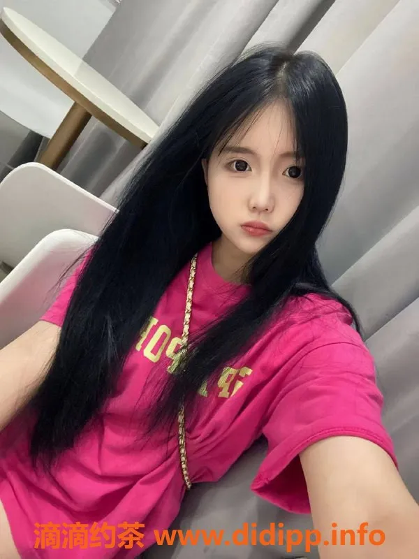 上海楼凤-闵行达达，168高52kg C罩，超值体验11元起