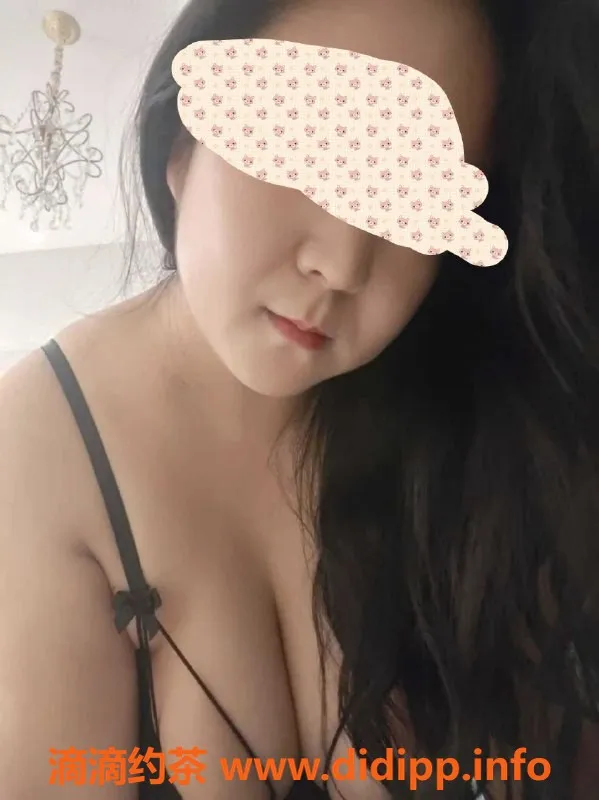 昆明楼凤-西山区小祖宗36E，茶费500P/900PP，已视频验证