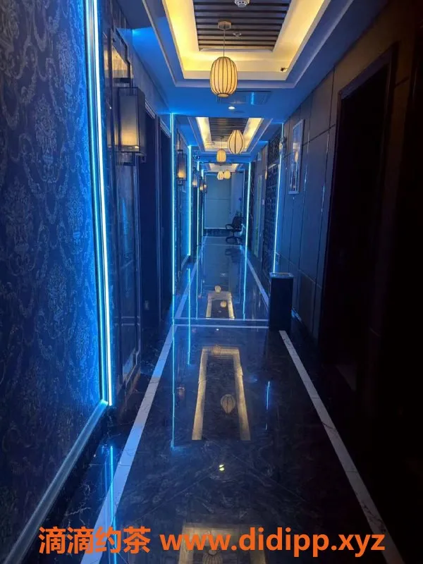 南京spa会所-江宁区高端QLkb 95后高颜值服务仅￥600