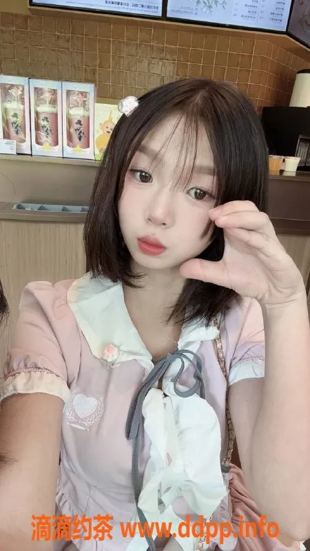 成都楼凤-高新区嫩妹豆子，课时费6p，服务超赞！