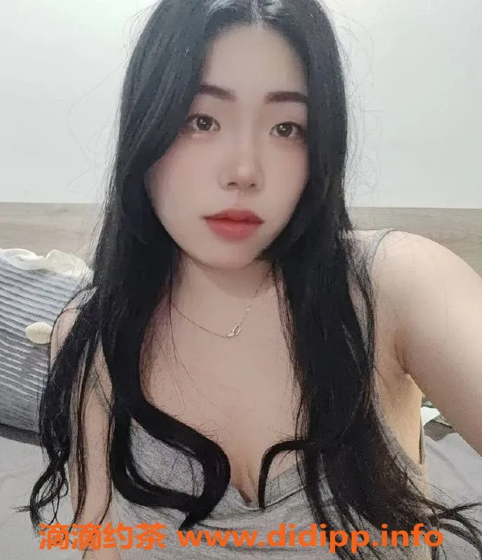 广州楼凤-白云小居居，御姐大胸5P陪玩服务