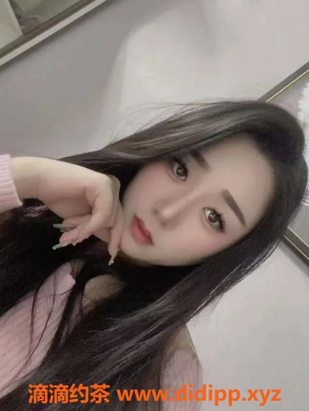 成都楼凤资源信息,武侯区乔依依，24岁165cm微胖御姐，6p9pp点燃激情