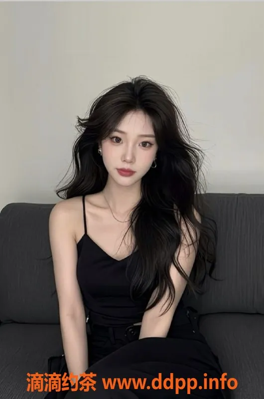 厦门楼凤-18岁嫩妹西米露，主动热情服务，舌吻可享！