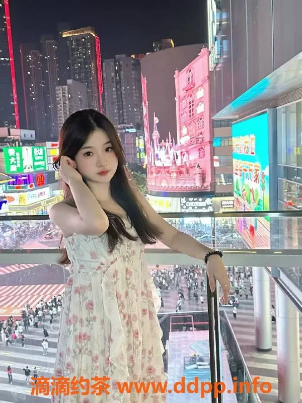 东莞楼凤资源信息,松山湖可欣，价格600元起，双向服务