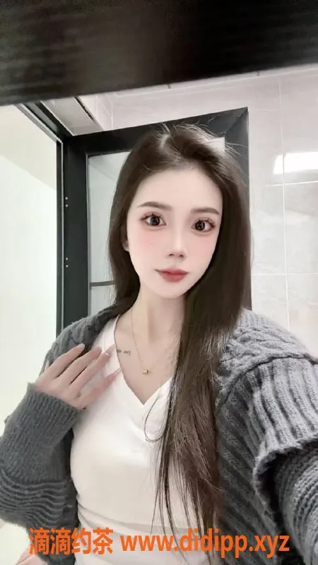 东莞楼凤-万江露露，700元优质服务等你来体验