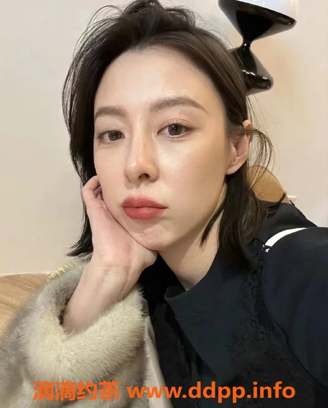 北京楼凤-丰台区风玲姐姐｜165大长腿，课费600起