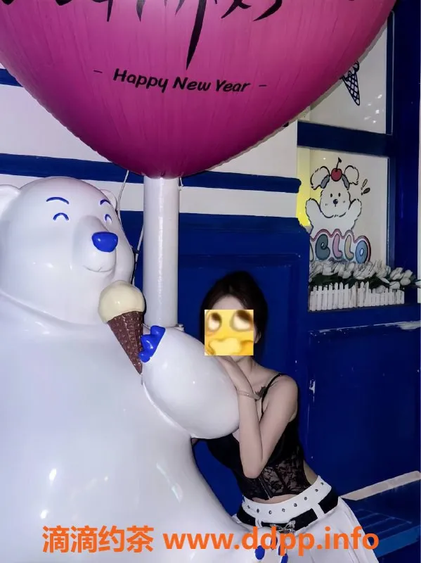 广州楼凤-天河嫩妹蛋挞，8P鸳鸯浴体验